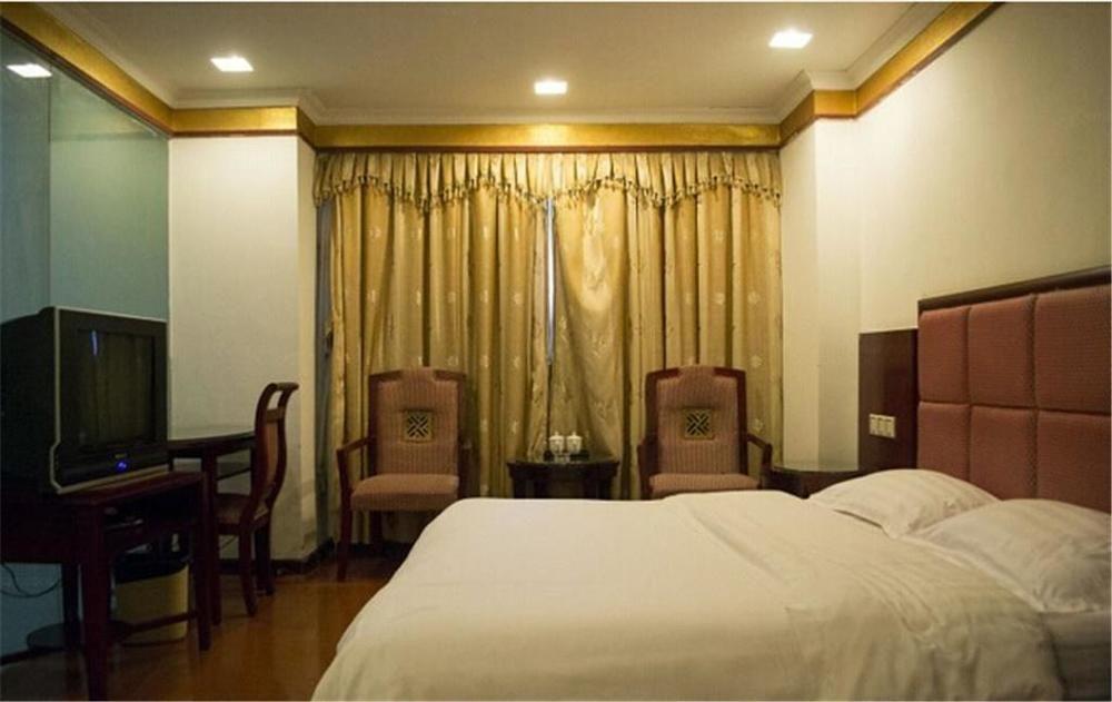 Baojiang Yingbin Hotel 珠海 エクステリア 写真